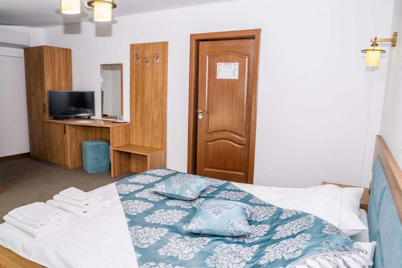 Vila Silfar Macin Екстериор снимка