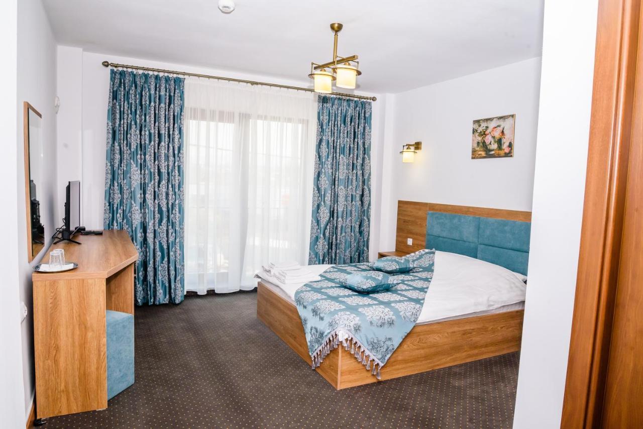 Vila Silfar Macin Екстериор снимка